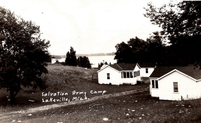 Lakeville - Old Postcard (newer photo)